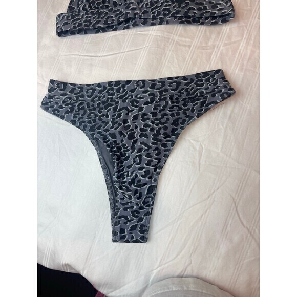 Double Zero Animal Print High Cut Bikini Set‎ Size Small RefN04 - Picture 6 of 8
